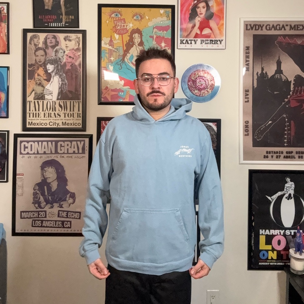 Jonas Brothers The Album Mountain Range 2023 Blue Tour Heavyweight Hoodie Sz. L
